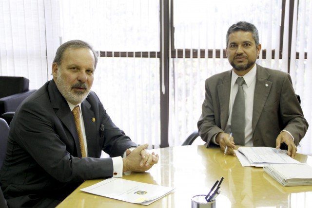 Senador reuniu-se com presidente da Codevasf para discutir ações como a ampliação do Canal do Sertão e a instalação do escritório da entidade em Ouricuri